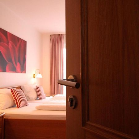 Hotel Waldgasthof Schoening Фризойте Номер фото