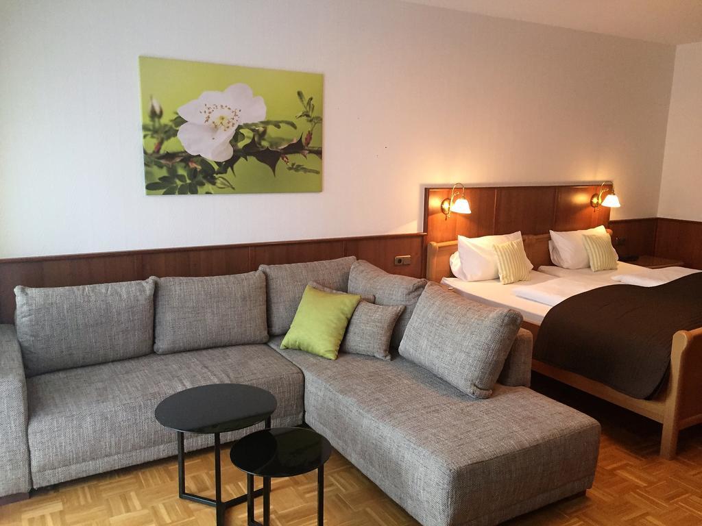 Hotel Waldgasthof Schoening Фризойте Экстерьер фото